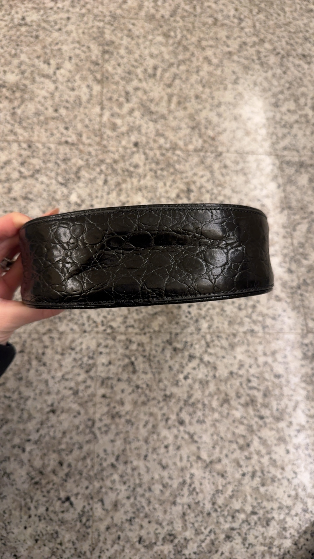 By far Soho croco embossed
