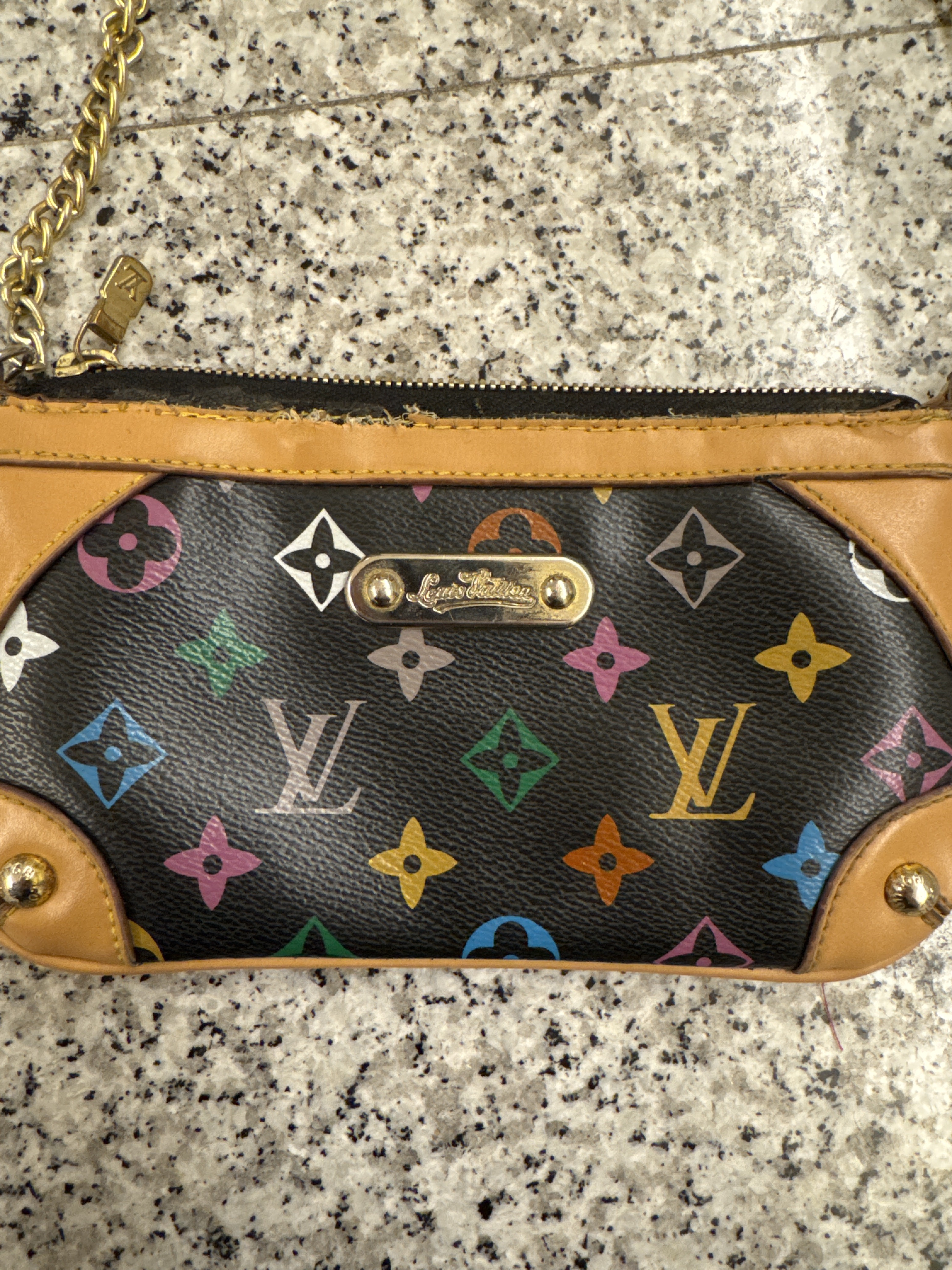 Louis Vuitton x Murakami pochette