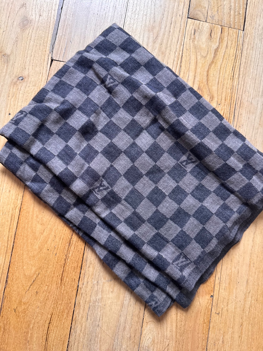 Louis Vuitton Cashmere Pashmina Louis Vuitton chessboard